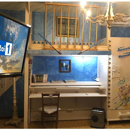 フォッソンブローネ La Finestra Sul Fiume Bed & Breakfast エクステリア 写真
