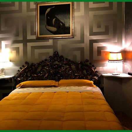フォッソンブローネ La Finestra Sul Fiume Bed & Breakfast エクステリア 写真