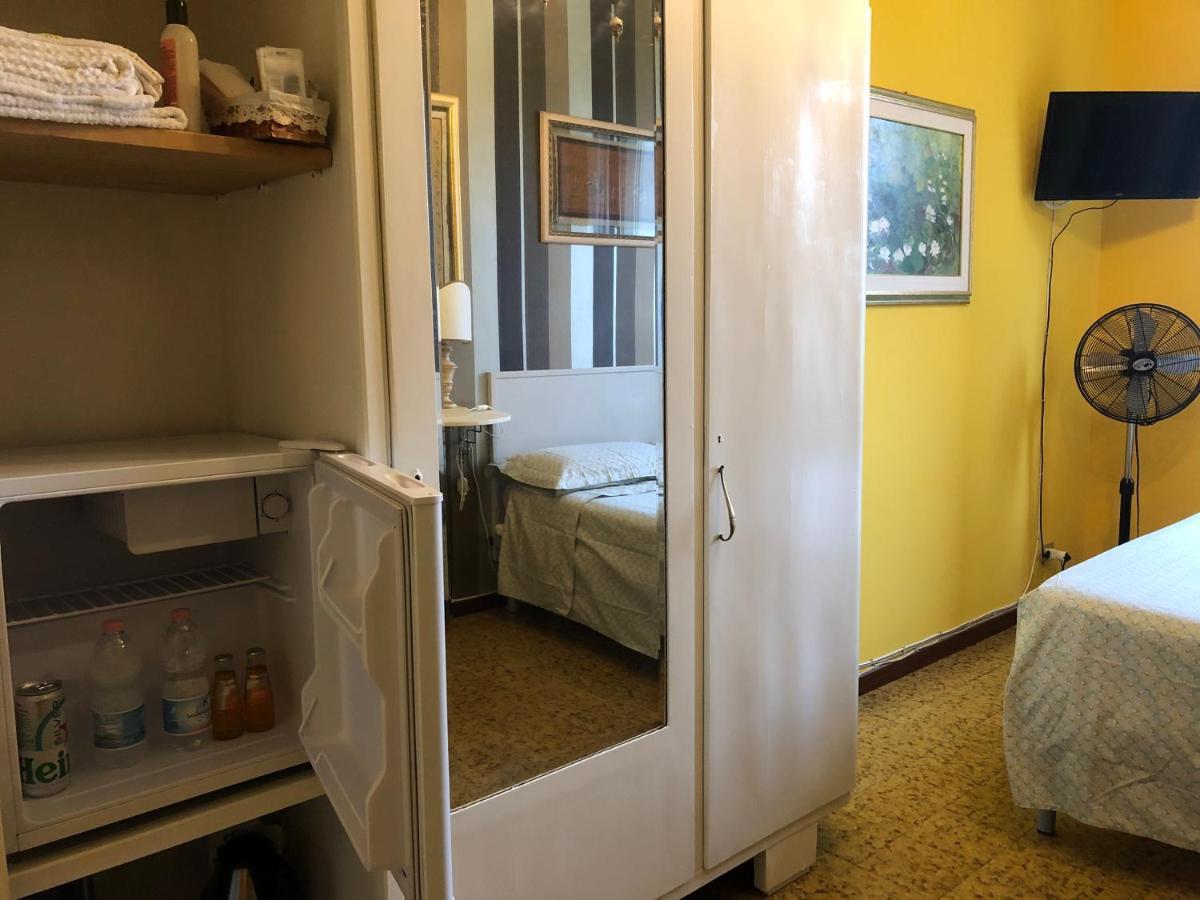 フォッソンブローネ La Finestra Sul Fiume Bed & Breakfast エクステリア 写真