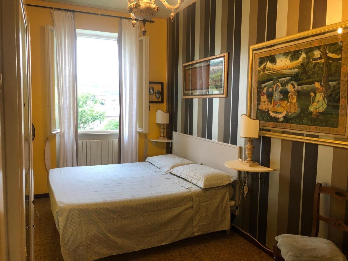 フォッソンブローネ La Finestra Sul Fiume Bed & Breakfast エクステリア 写真