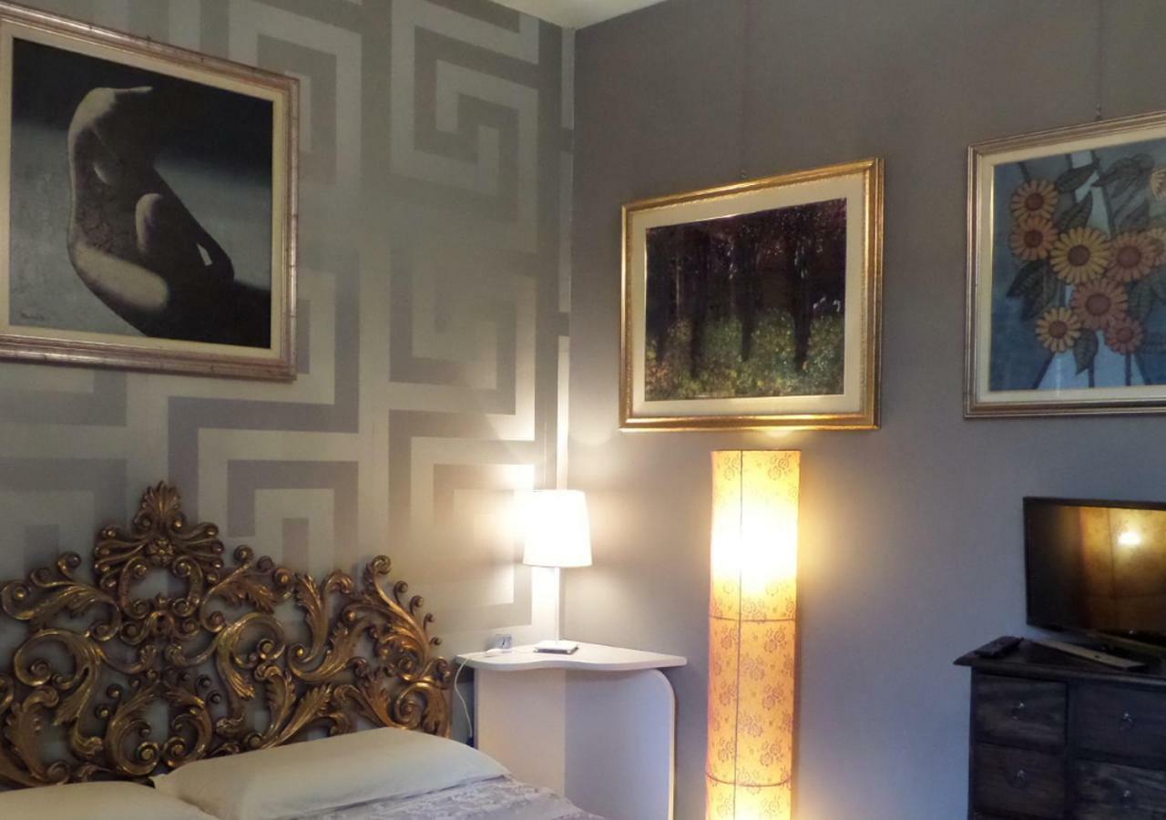 フォッソンブローネ La Finestra Sul Fiume Bed & Breakfast エクステリア 写真