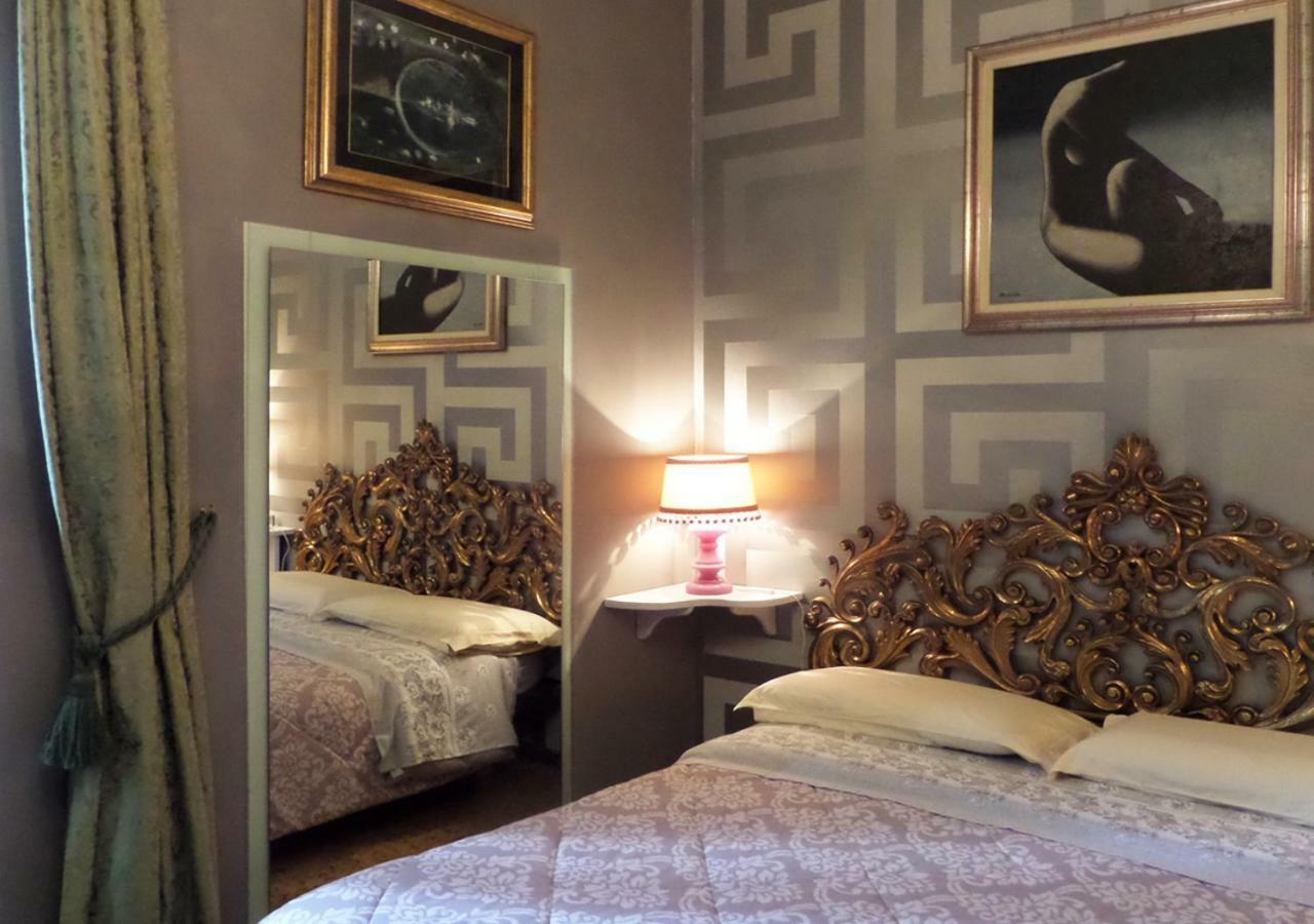 フォッソンブローネ La Finestra Sul Fiume Bed & Breakfast エクステリア 写真