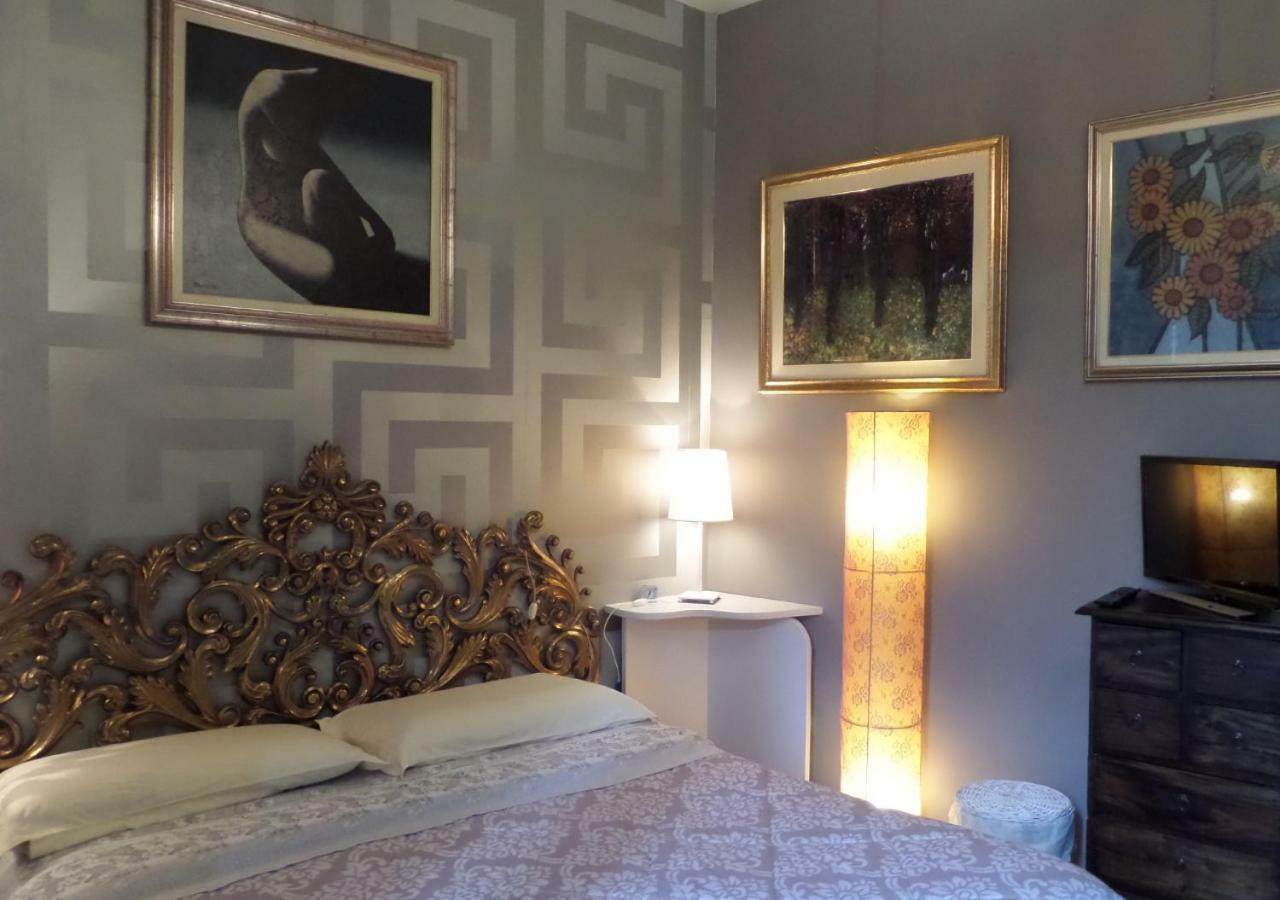 フォッソンブローネ La Finestra Sul Fiume Bed & Breakfast エクステリア 写真