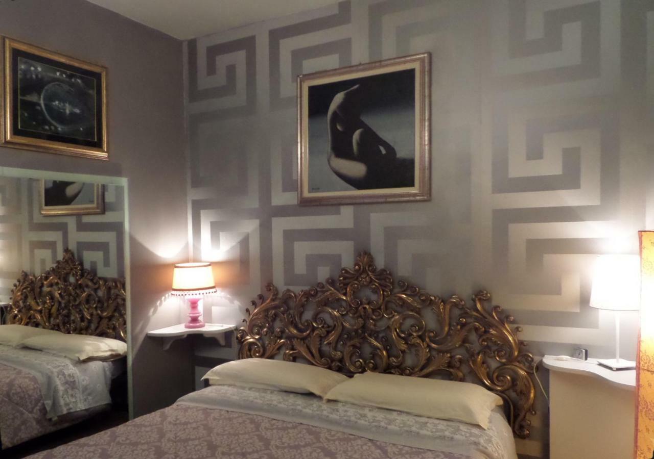 フォッソンブローネ La Finestra Sul Fiume Bed & Breakfast エクステリア 写真